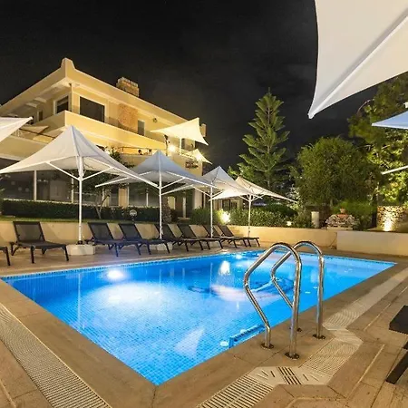 Farrys Boutique & Club -