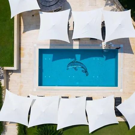 Hotel Farrys Boutique & Club -
