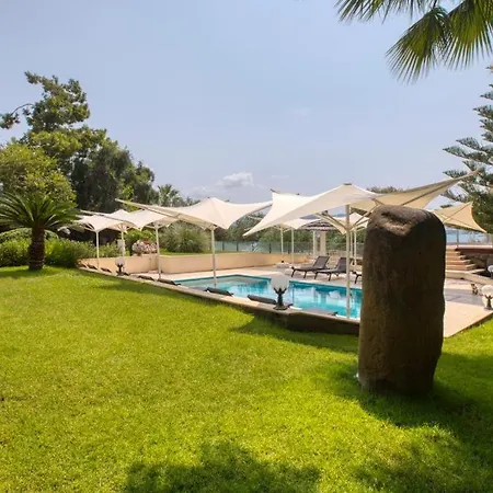 Farrys Boutique & Club - Hotel Yalikavak