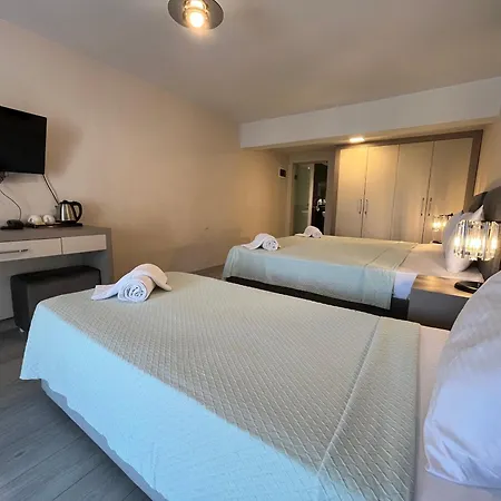 Farrys Boutique & Club - Yalıkavak