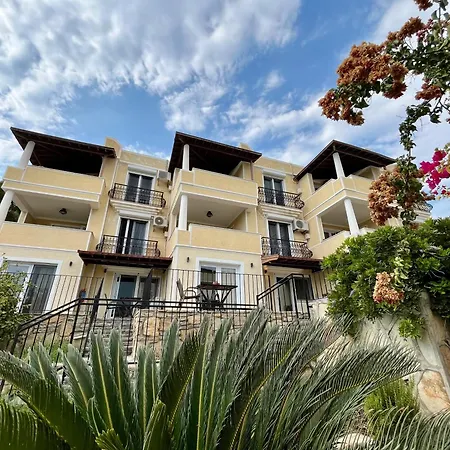 Farrys Boutique & Club - Hotel *