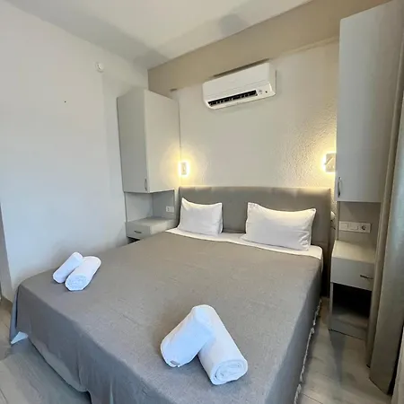 Farrys Boutique & Club - Hotell