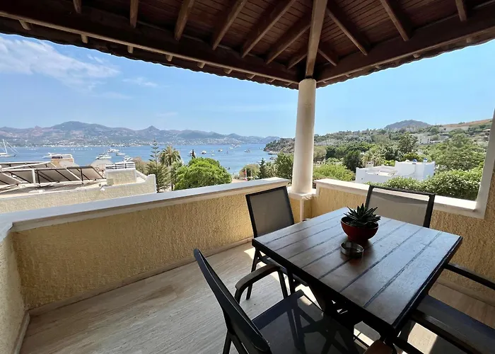 Farrys Boutique & Club - Yalıkavak