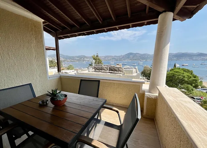 Farrys Boutique & Club -